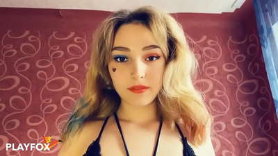 මැජික් අතථ්ය යථාර්ත කණ්ණාඩි මට හාර්ලි ක්වින් සමඟ ලිංගිකව එක් විය