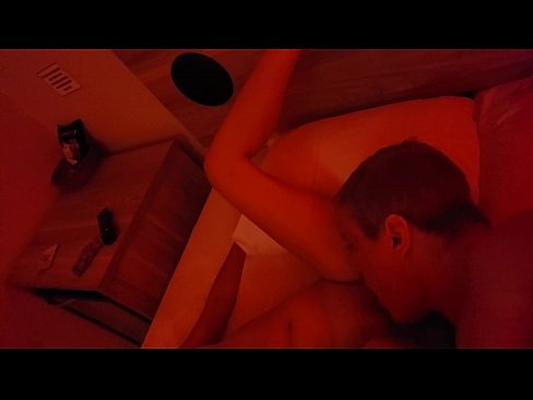 ❤️ මගේ තෙත් පුක ලෙවකනවා. Sex video අප වෙත  ﹏